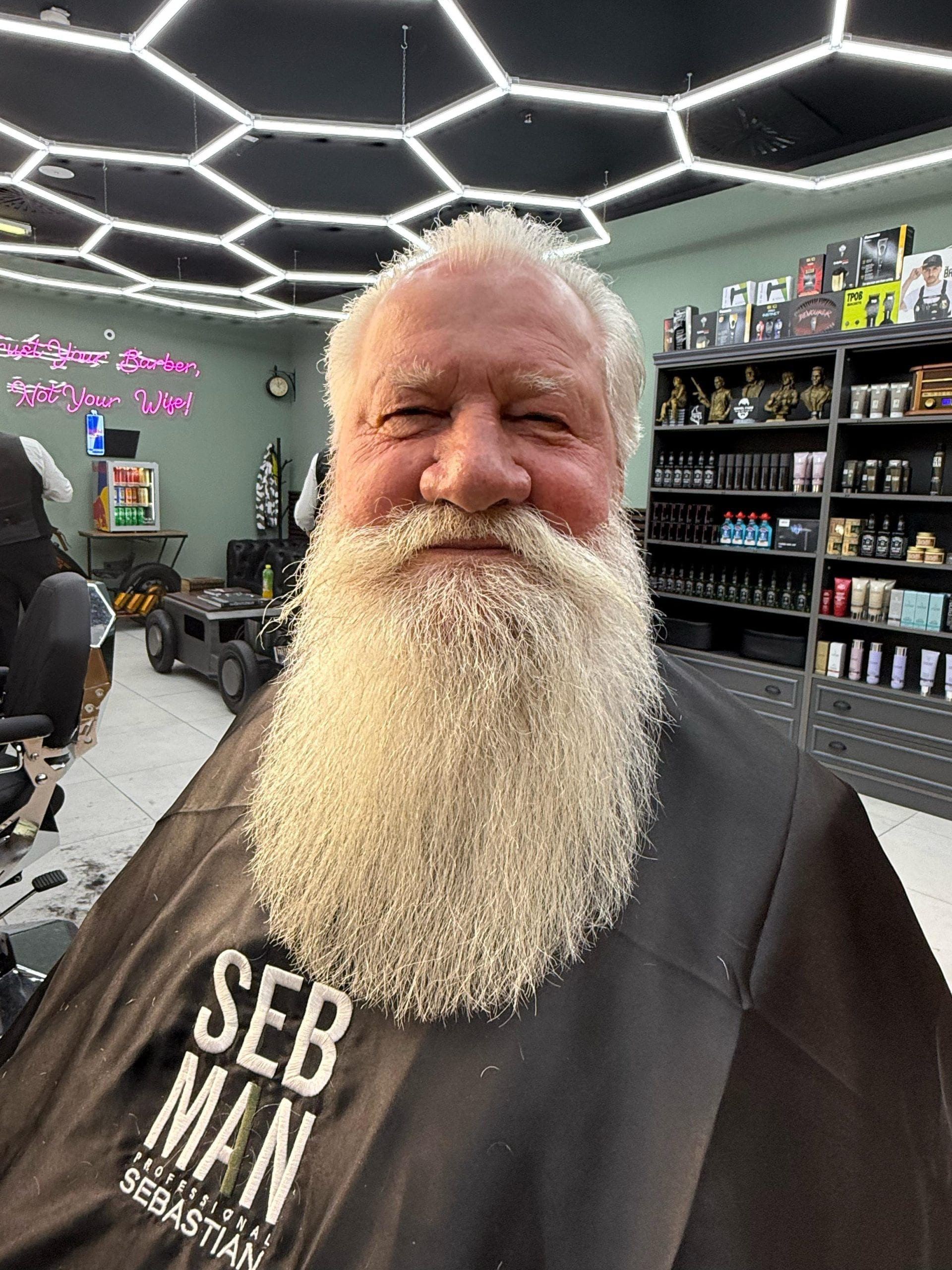Nachher: Bart Makeover Vollbart – Onkel Fade Barbershop Graz