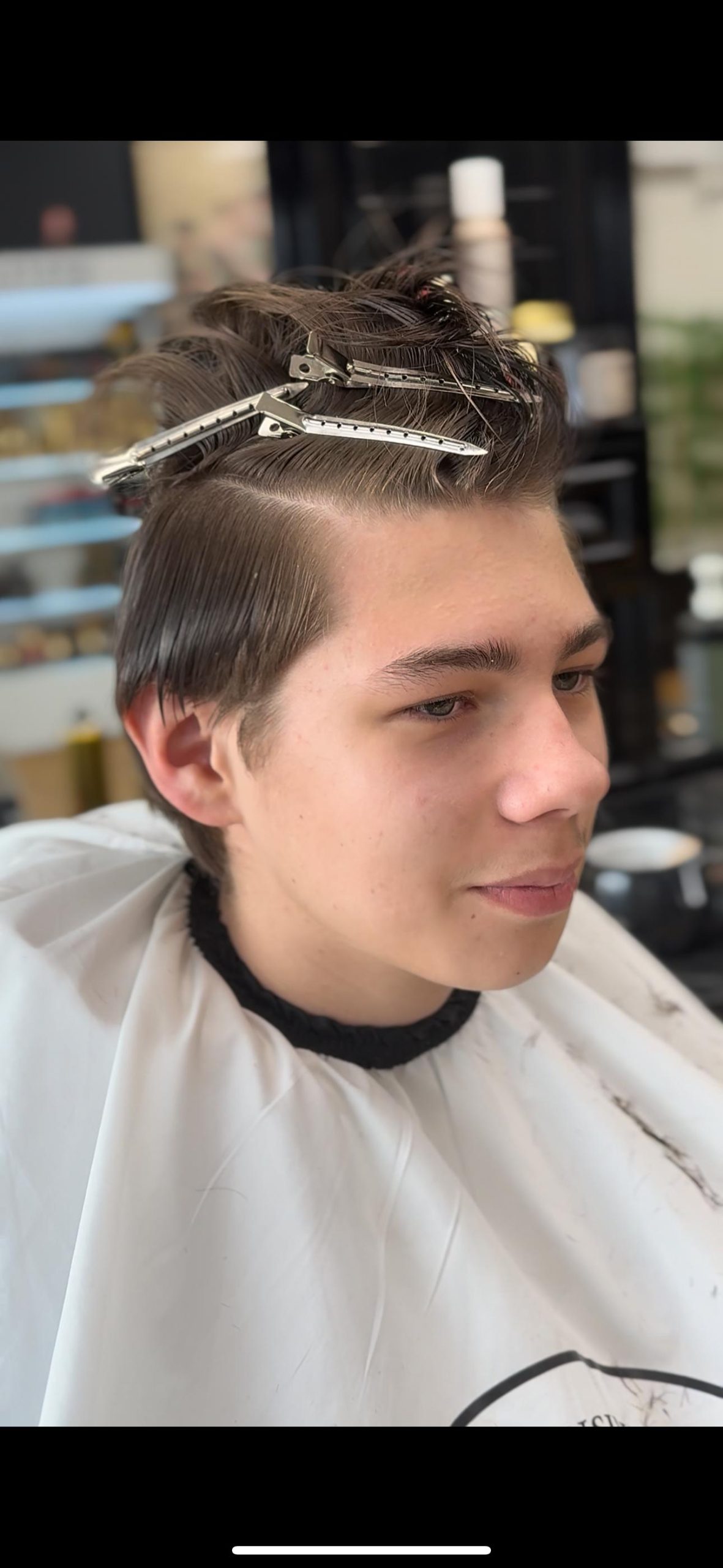 Vorher: Klassischer Herrenschnitt – Onkel Fade Barbershop Graz