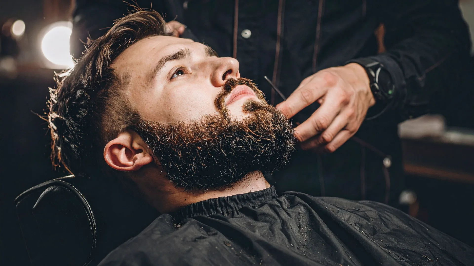 Bart trimmen & formen lassen in Graz – Professionelle Bartpflege beim Barber